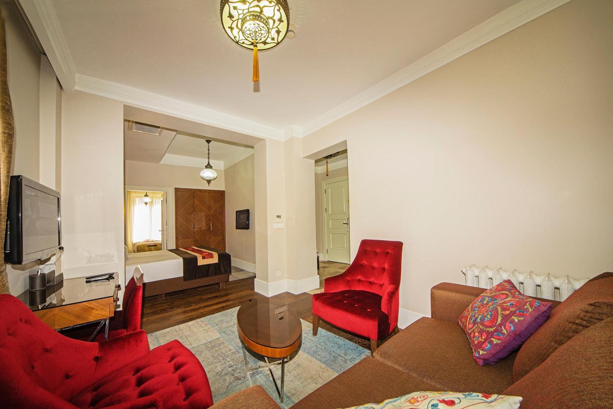 Azade Suites Istanbul Exterior photo