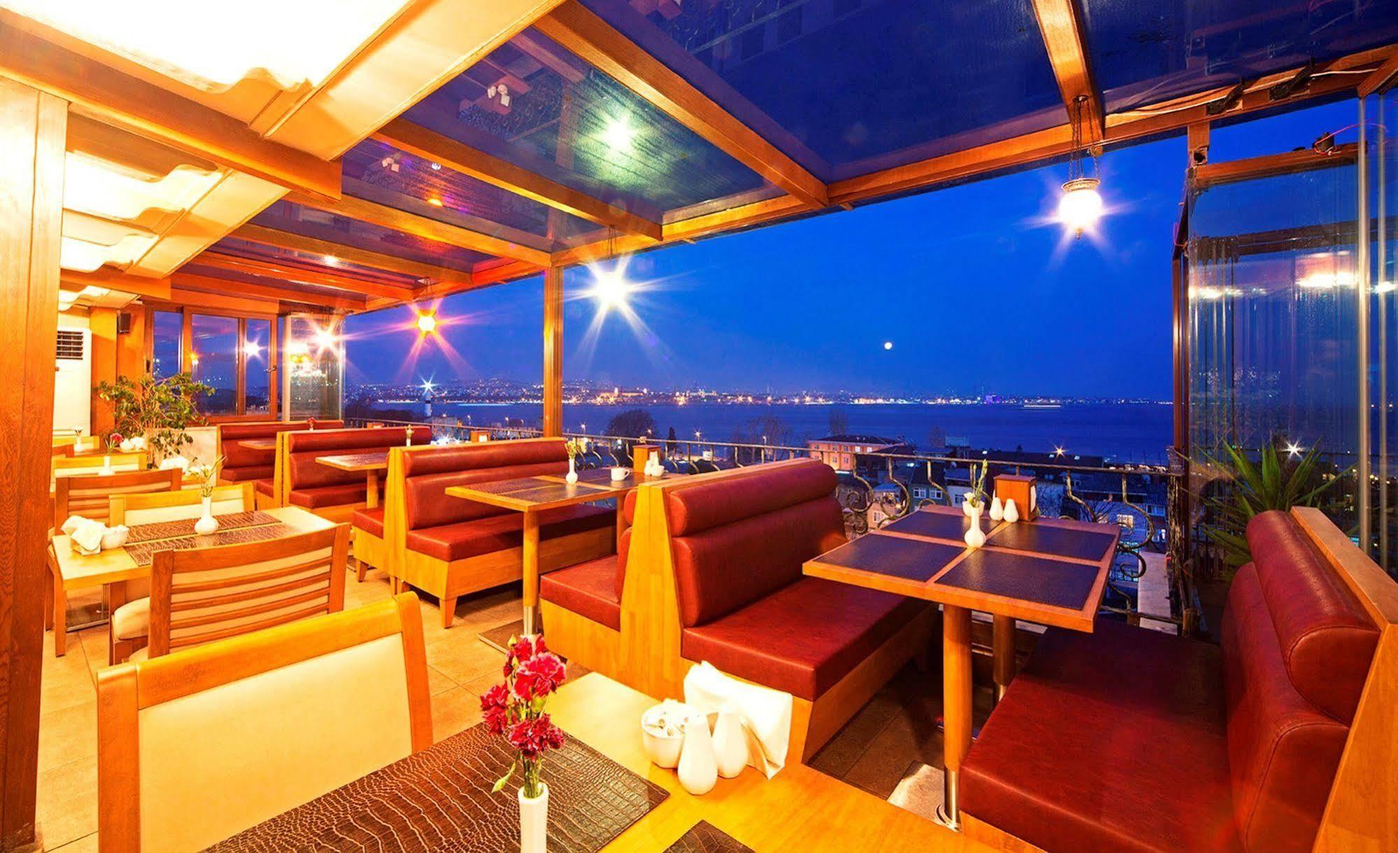 Azade Suites Istanbul Exterior photo